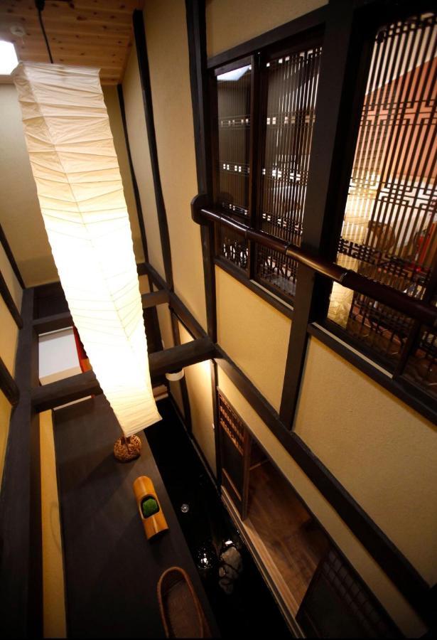 京町家の宿 三石 Kyoto Exteriör bild